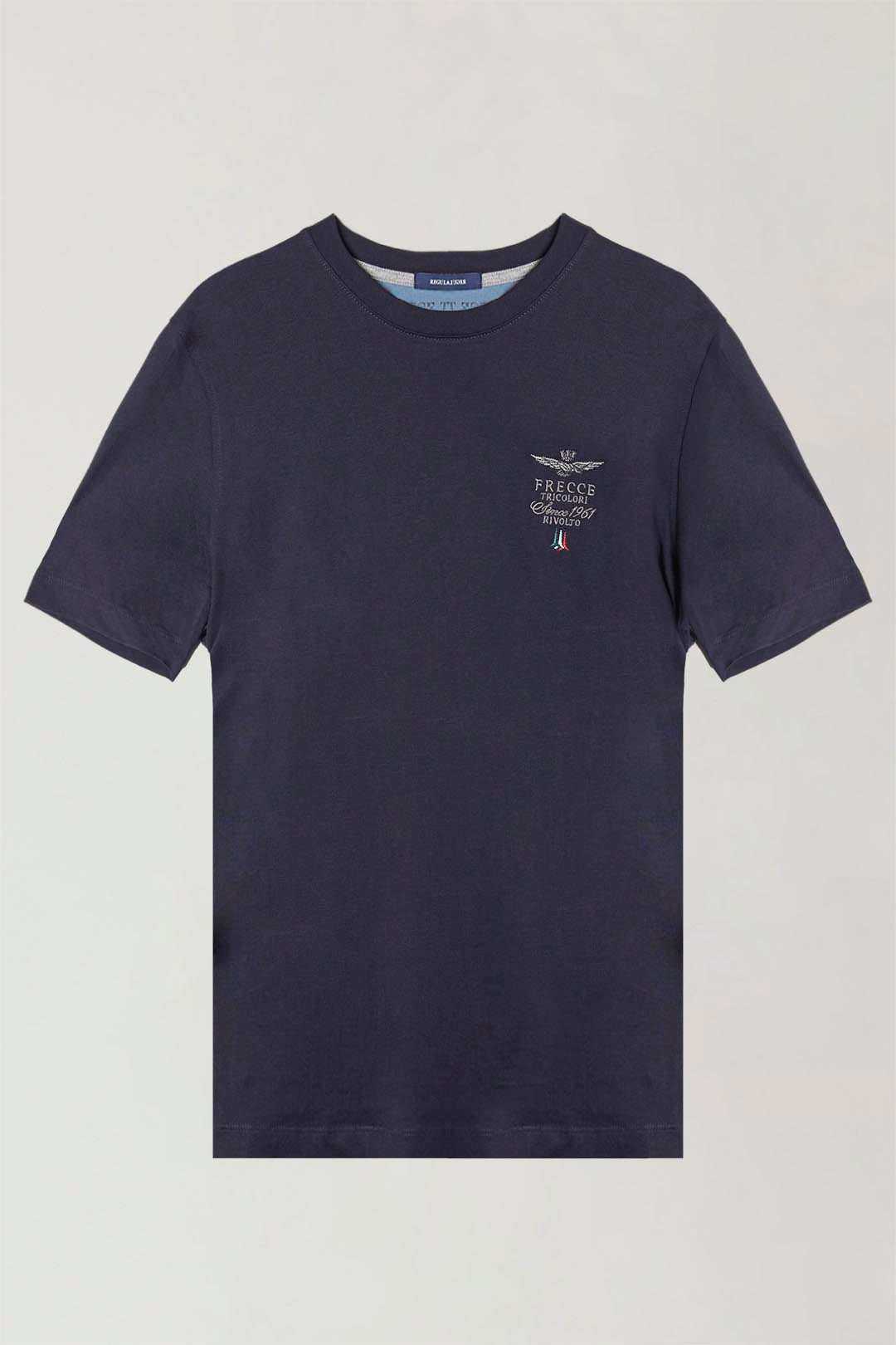 T-shirt Aeronautica Militare blu indossata vestibilità regolare cotone 100%