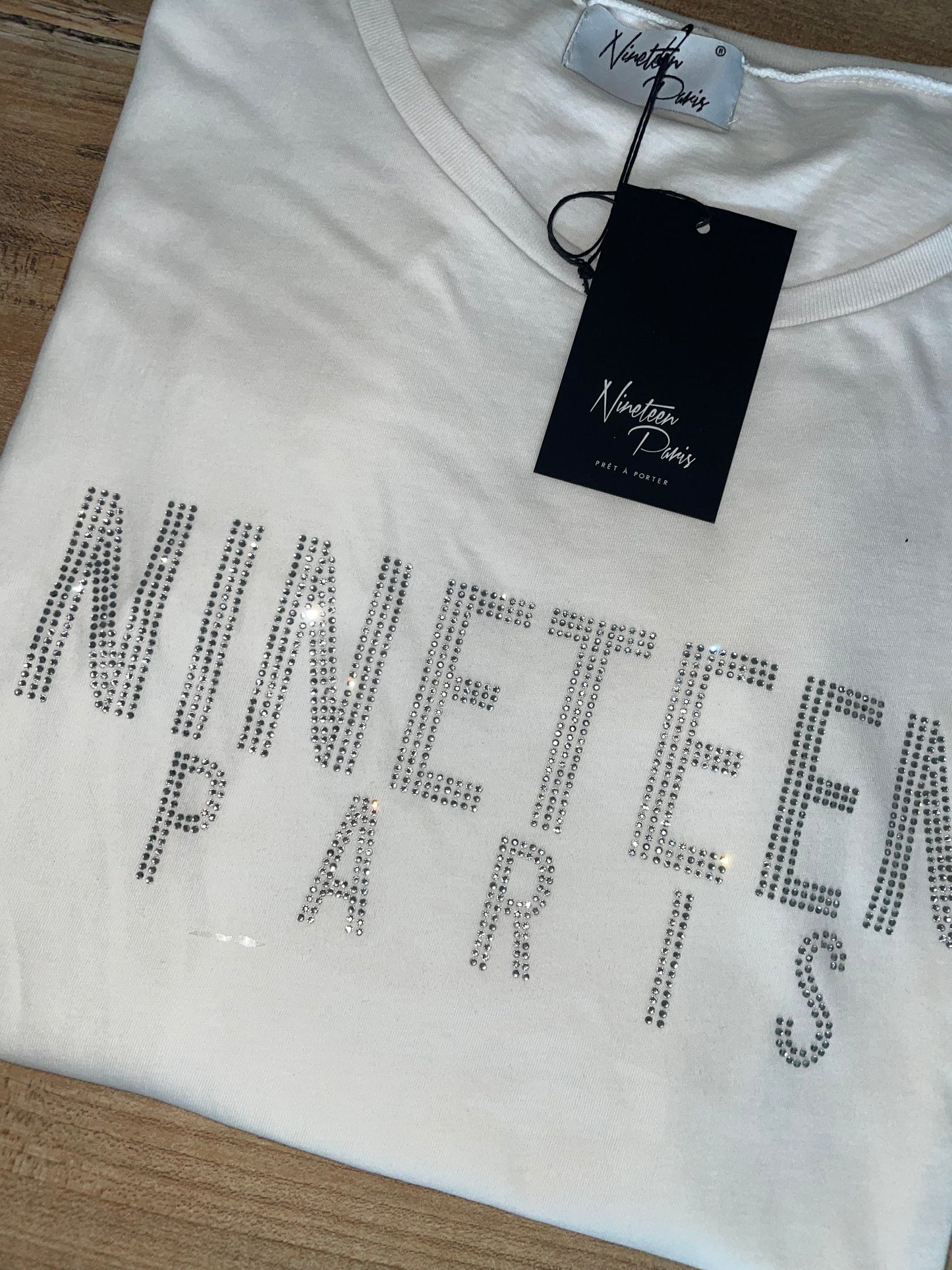 T-shirt Donna Bianca Nineteen Paris con Strass Girocollo - Cotone