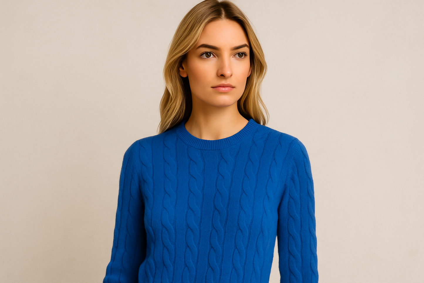 Maglia bluette senza sciarpa - girocollo visibile