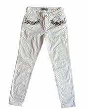 Carica l&#39;immagine nel visualizzatore di Gallery, Jeans  Donna a gamba dritta colore bianco
