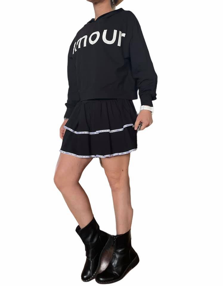 Completo Donna , tuta ragazza SC-50%" Amour" felpa con cappuccio manica lunga e gonna colore Nero