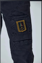 Carica l&#39;immagine nel visualizzatore di Gallery, Aeronautica Militare pantalone Uomo Blu Sc-30%   Anti-g Frecce Tricolori
