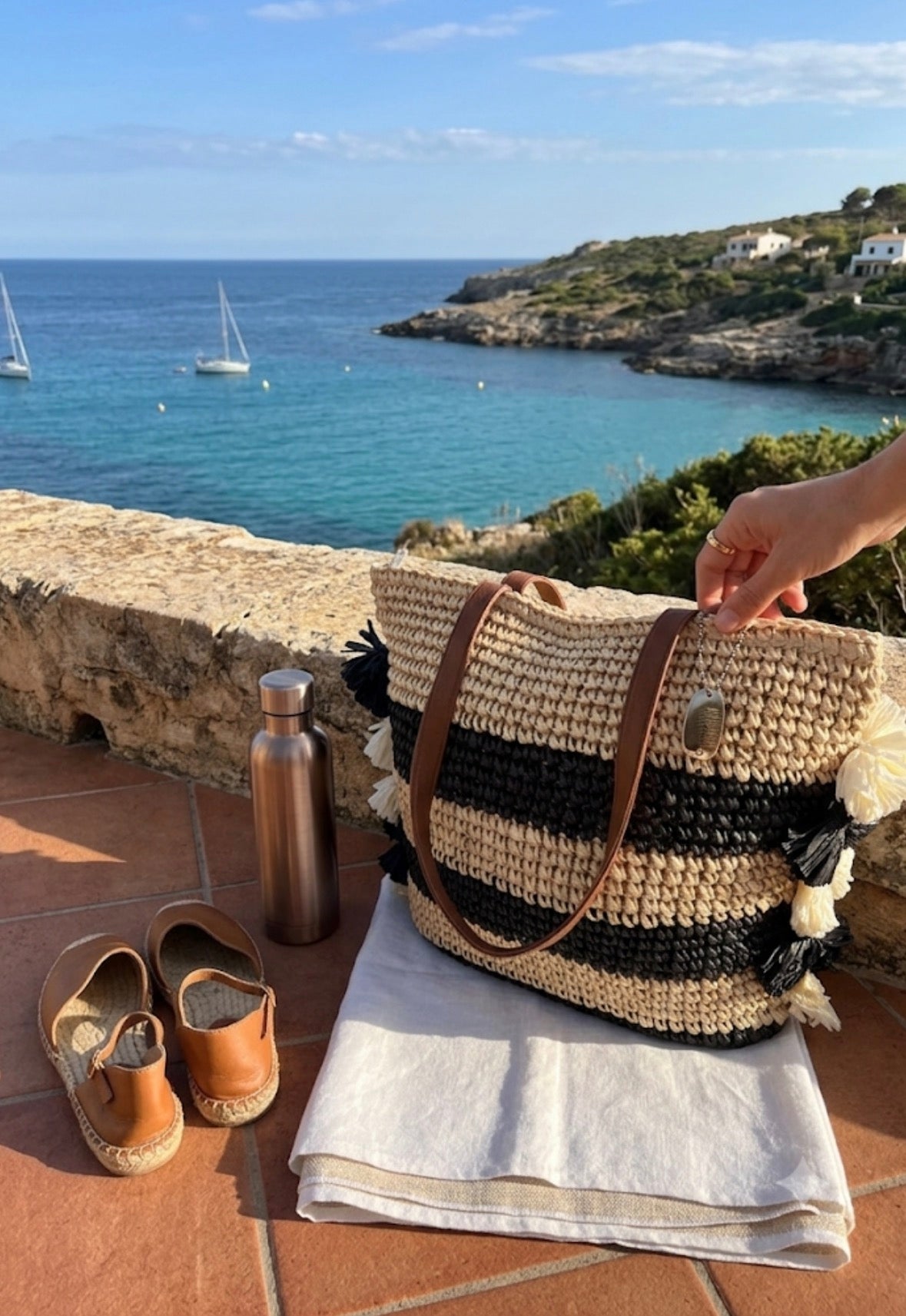 Borsa Mare in Paglia a Righe Nere – Modello Paez