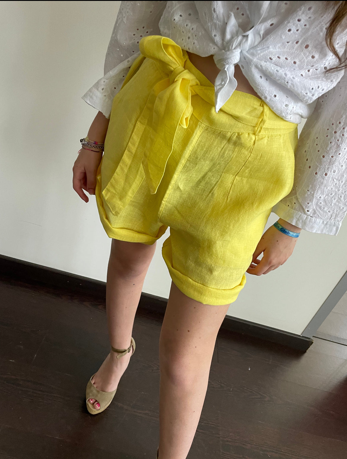 Shorts Donna estivi in Lino 100% – Giallo Sole con Fiocco in Vita| Cashmere Company