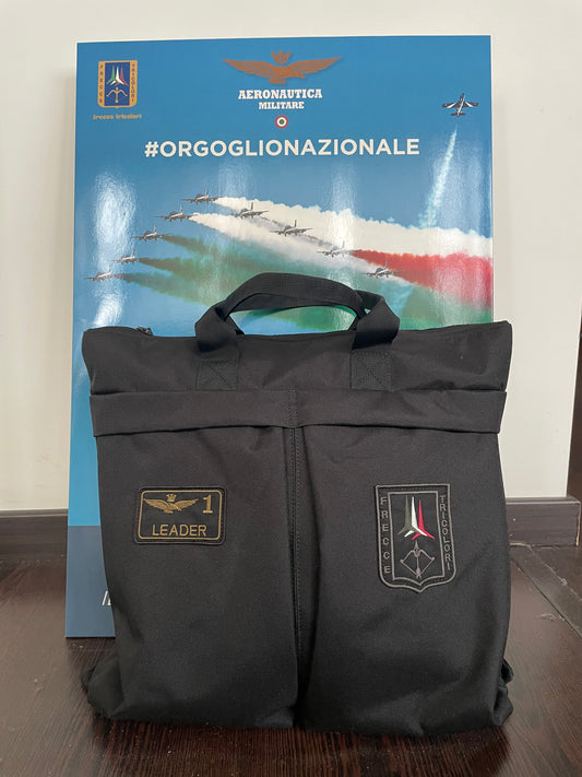 Aeronautica Militare: Borsa Portacasco Nero Frecce Tricolori | Per Appassionati di Volo