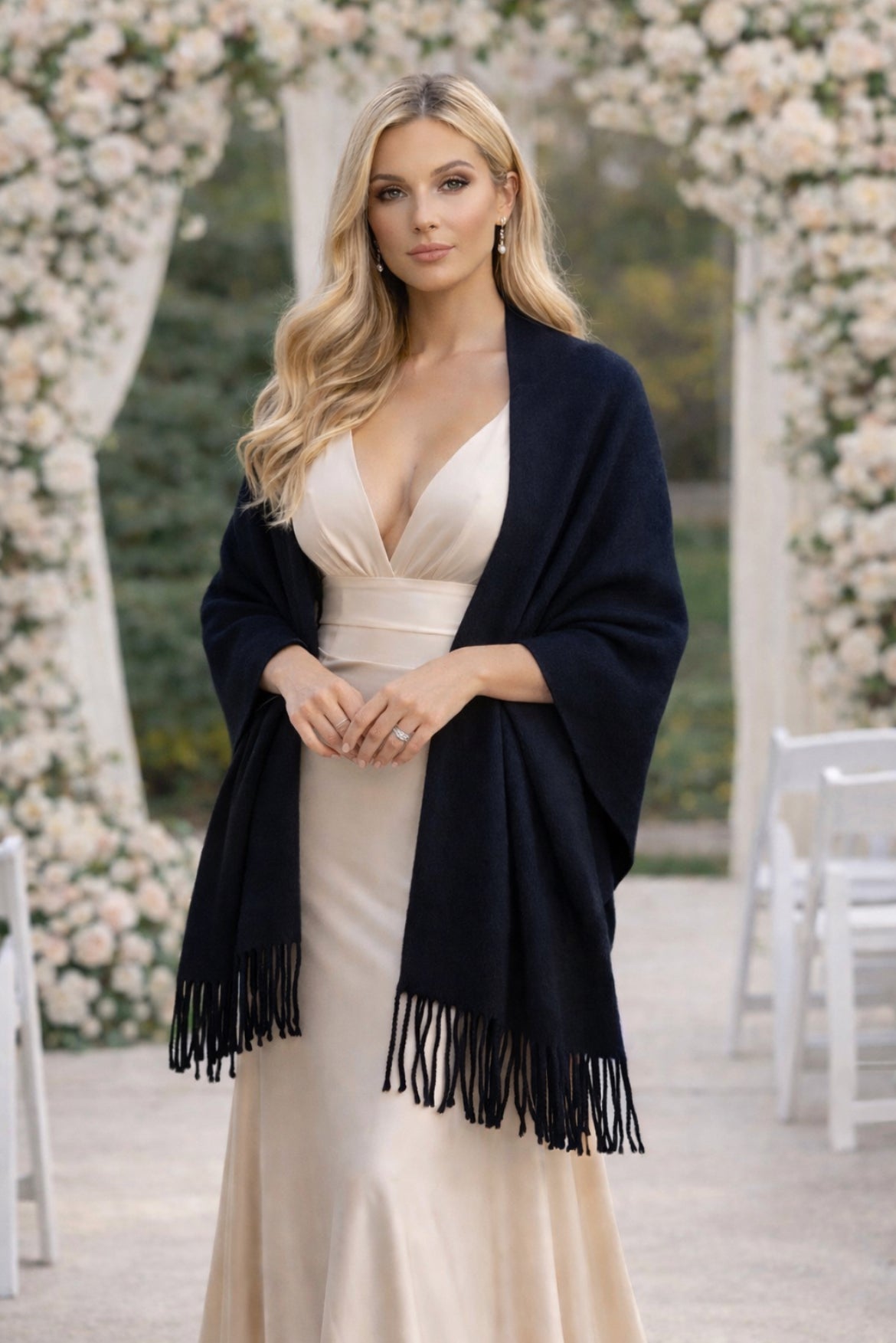 Scialle donna stola blu in lana rasata 