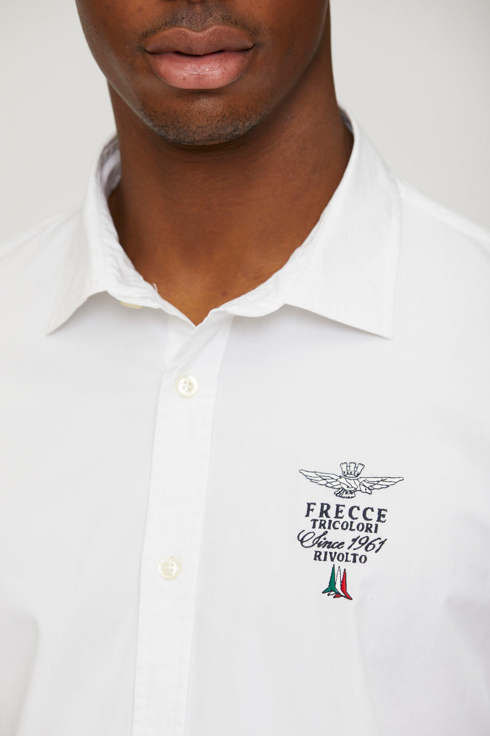 aeronautica militare camicia uomo bianco frecce tricolori , cotone, manica lunga, logo sul petto sinistro 