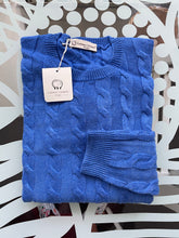 Carica l&#39;immagine nel visualizzatore di Gallery, Cashmere Company maglia donna Bluette  girocollo trecce Lana e Cashmere
