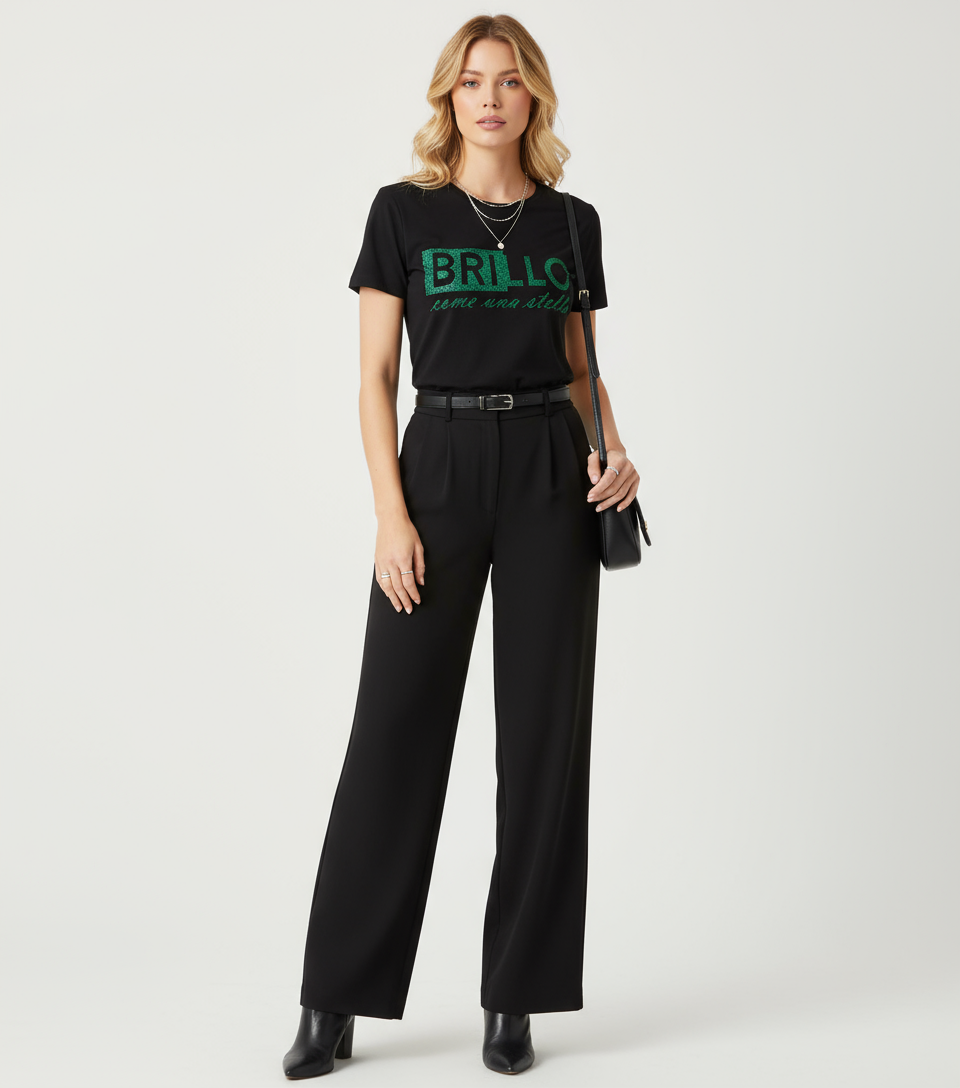 T-shirt BRILLO nera - Figura intera