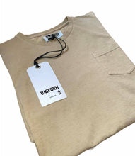 Carica l&#39;immagine nel visualizzatore di Gallery, T-shirt Uomo UNIFORM verde salvia mezza manica 100%cotone girocollo

