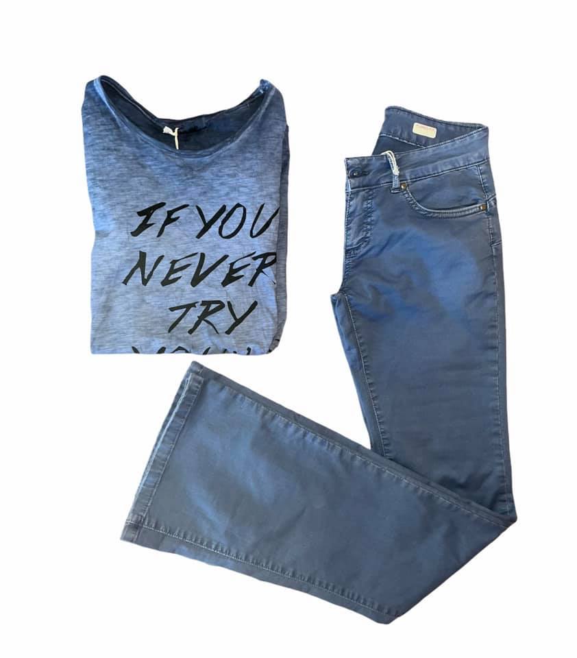 Pantalone donna blu denim gamba zampa push up