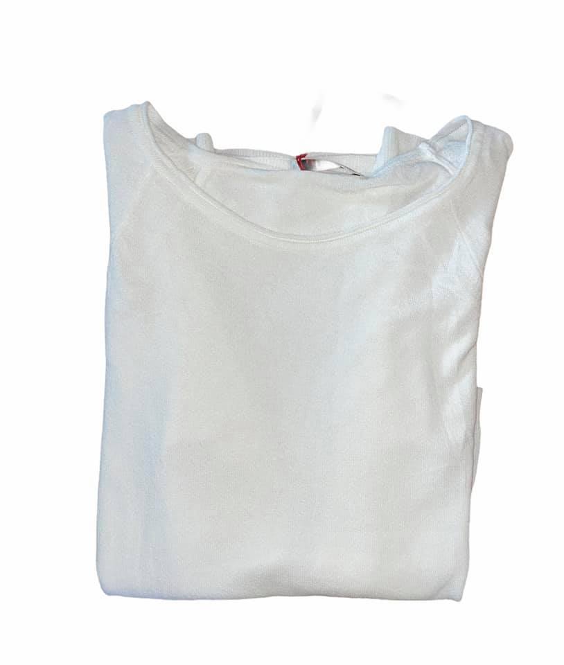 Maglia Donna  SC-60% scollo a barca in morbido tessuto di filo di viscosa