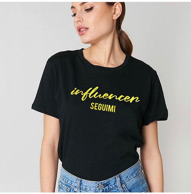 T-shirt donna cotone nero girocollo manica corta, scritta oro glitter Influencer seguimi
