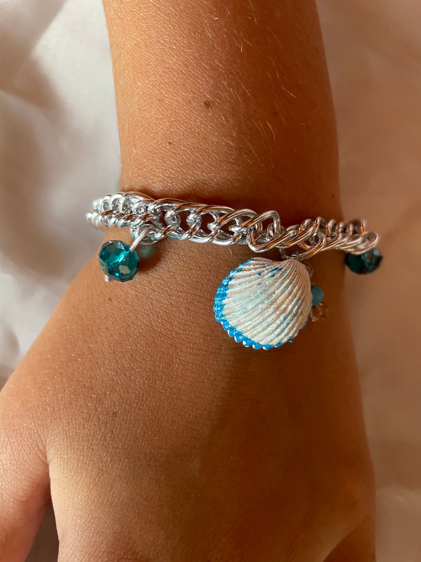 Bracciale donna con conchiglie fatto a mano